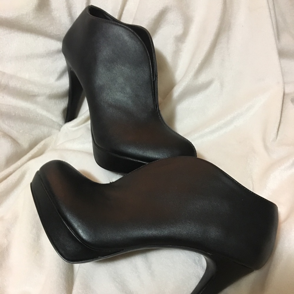 Ankle heels
